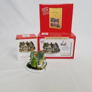 Liberty Falls Reverend Muir’s Cottage Figurine w/ Box & Book